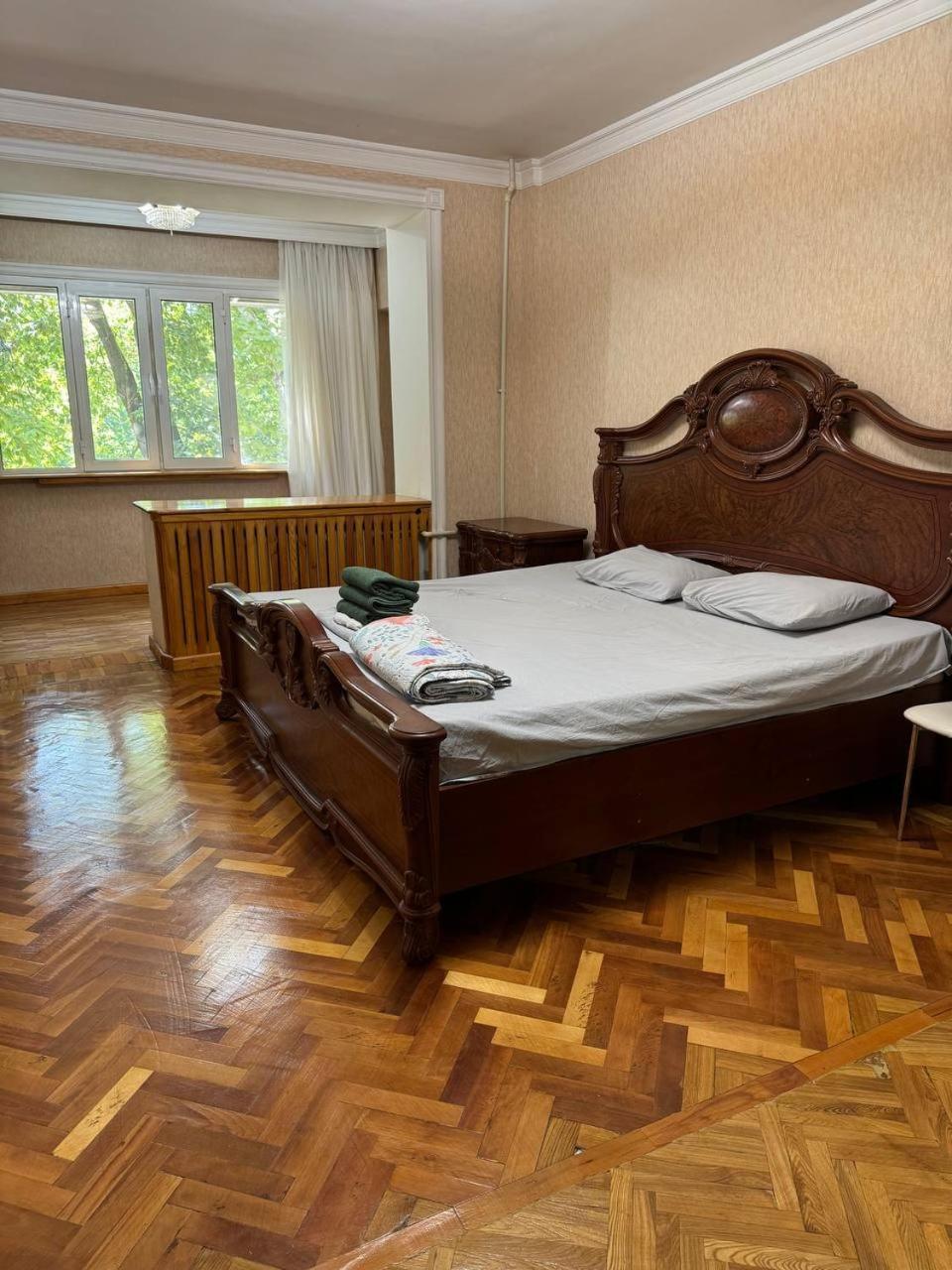 Апартаменты У Парка Голубые Купола И Цум Apartments At Blue Dome Park Tashkent Exterior photo